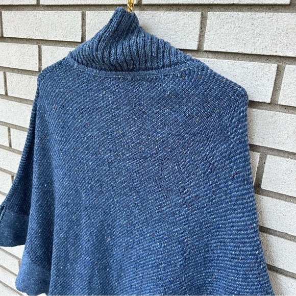 Bill Baber Donegal Merino Wool Celtic Knot Poncho Cape Blue Scotland OS - Picture 6 of 9